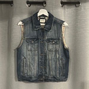 Forever 21 denim vest vintage